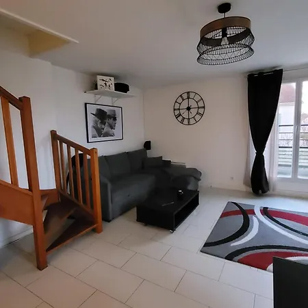 Duplex Proche Avec Ecran Cinema *