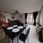 Duplex Proche Avec Ecran Cinema *