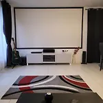 דירה Duplex Proche Avec Ecran Cinema שסי