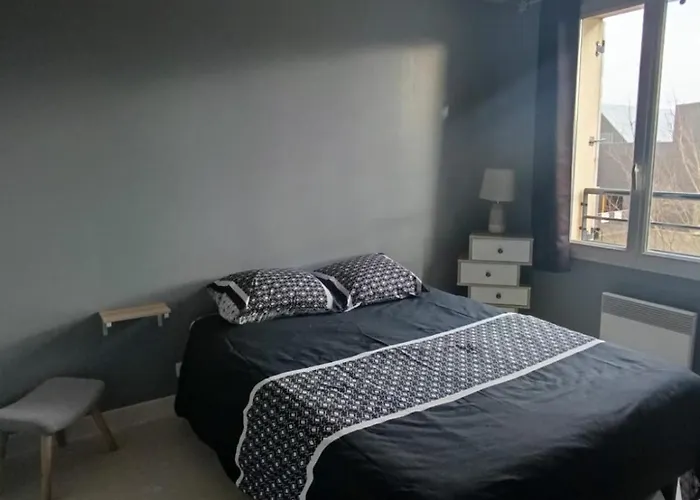 Duplex Proche Avec Ecran Cinema 아파트 쉐시